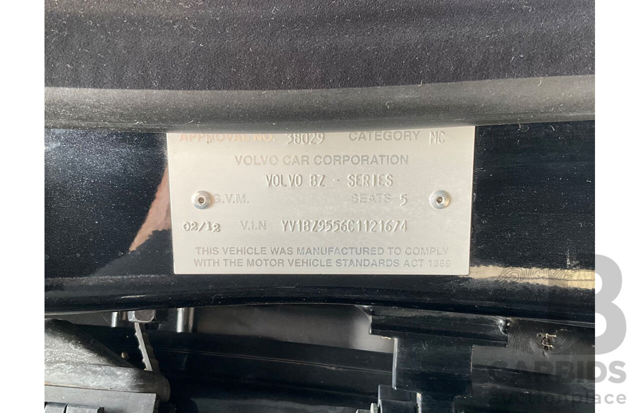 2/2012 Volvo Xc70 3.2 Teknik BZ MY12 4d Wagon Black V6 3.2L