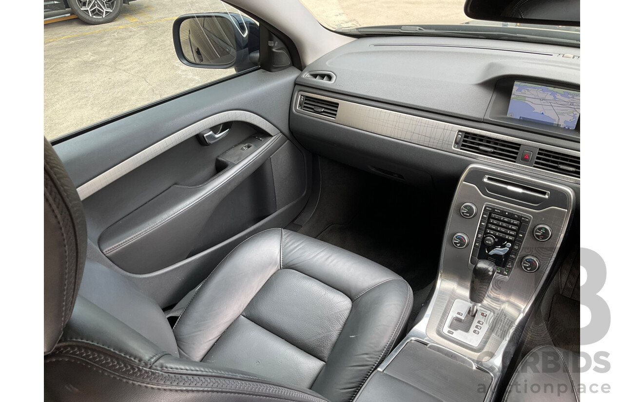 2/2012 Volvo Xc70 3.2 Teknik BZ MY12 4d Wagon Black V6 3.2L