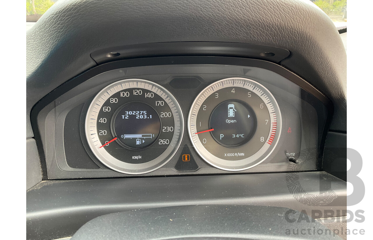 2/2012 Volvo Xc70 3.2 Teknik BZ MY12 4d Wagon Black V6 3.2L