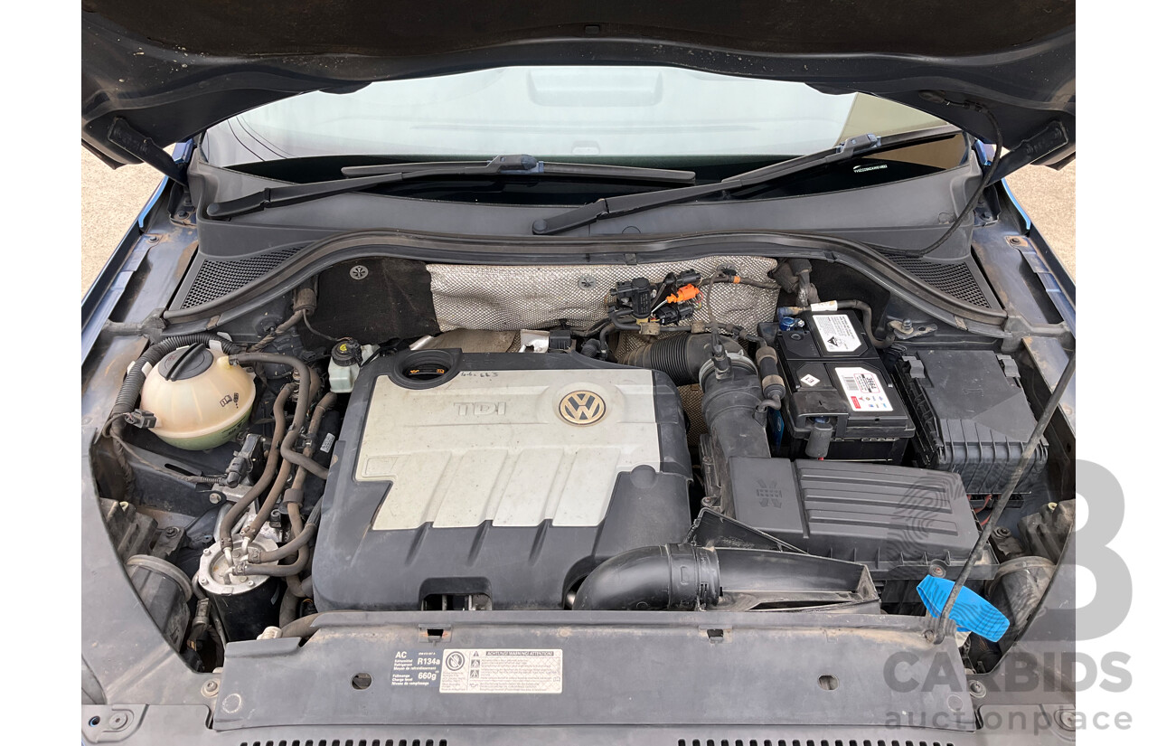 10/2009 Volkswagen Tiguan 103 TDI (AWD) 5NC MY09 4d Wagon Blue Turbo Diesel 2.0L