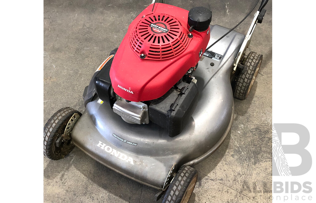 Honda Harmony II 21" Four Stroke Lawn Mower