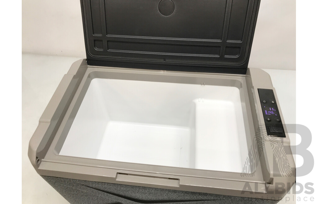 Brass Monkey 30L Portable Fridge/Freezer