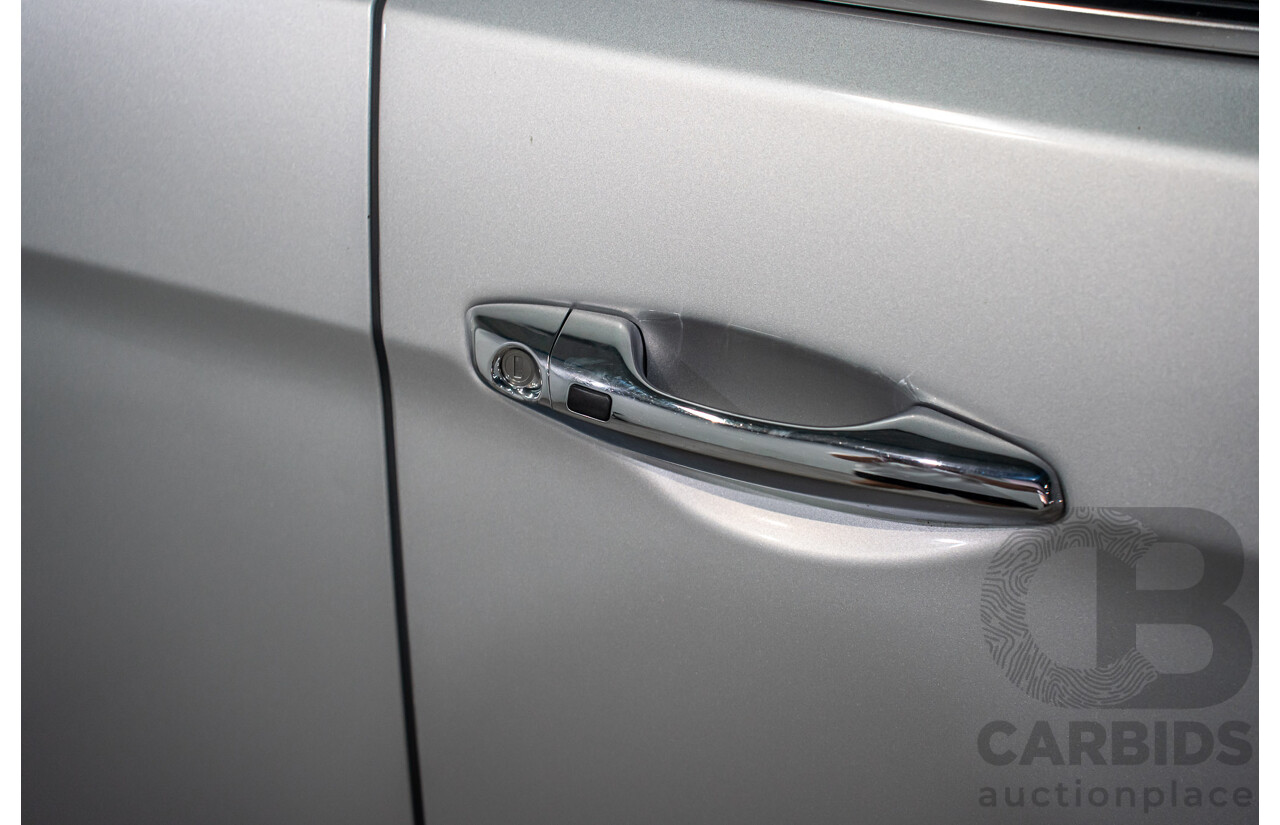 12/2015 Hyundai Santa Fe Elite CRDi (4x4) DM MY15 4d Wagon Sleek Silver Metallic Turbo Diesel 2.2L