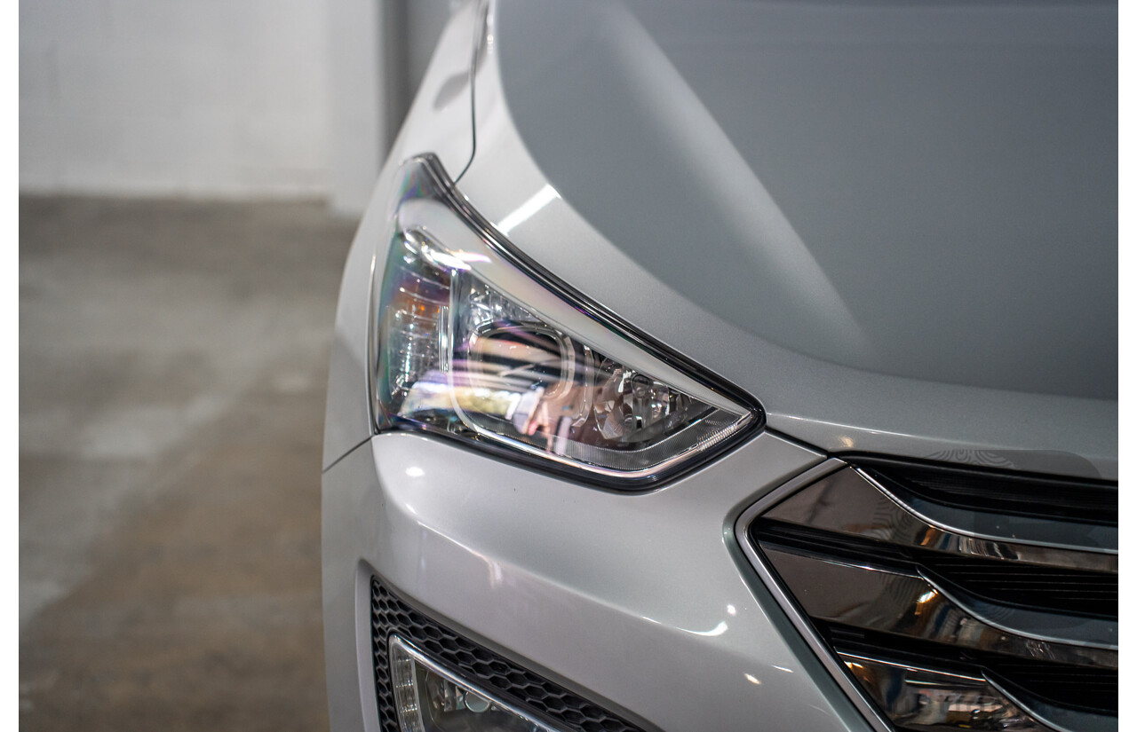 12/2015 Hyundai Santa Fe Elite CRDi (4x4) DM MY15 4d Wagon Sleek Silver Metallic Turbo Diesel 2.2L