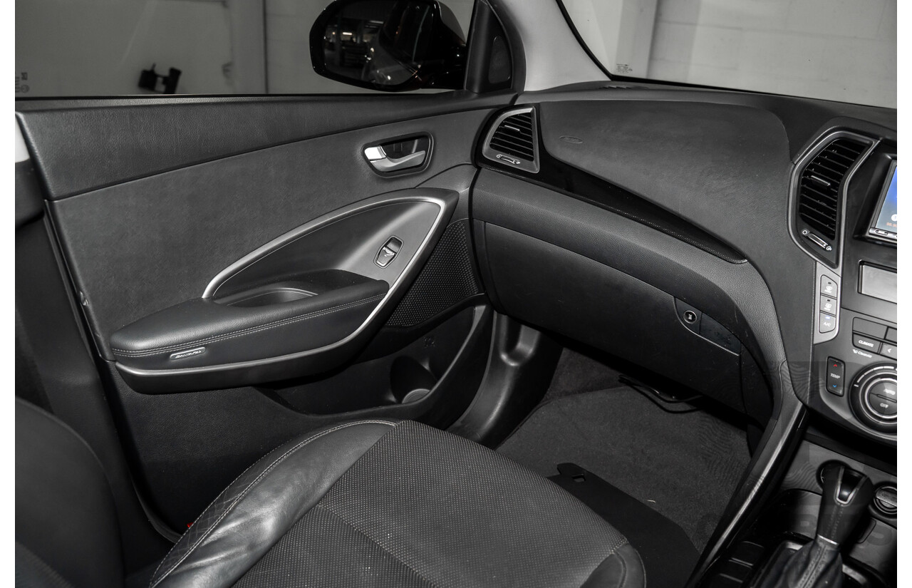 12/2015 Hyundai Santa Fe Elite CRDi (4x4) DM MY15 4d Wagon Sleek Silver Metallic Turbo Diesel 2.2L