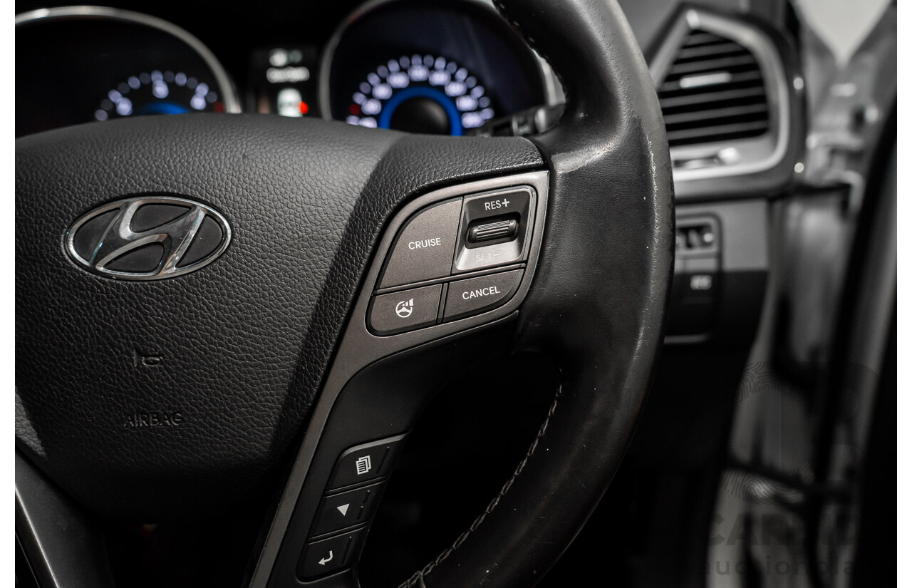 12/2015 Hyundai Santa Fe Elite CRDi (4x4) DM MY15 4d Wagon Sleek Silver Metallic Turbo Diesel 2.2L