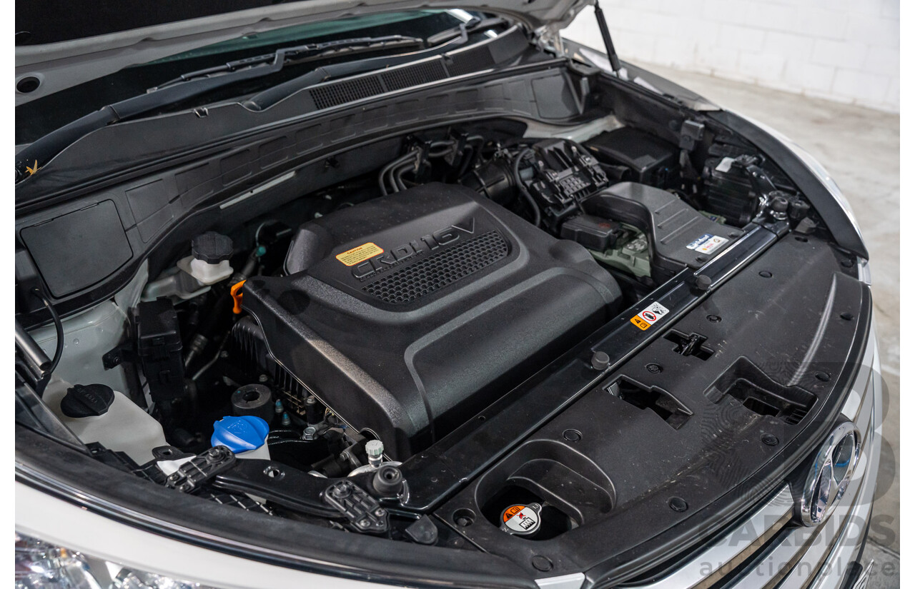 12/2015 Hyundai Santa Fe Elite CRDi (4x4) DM MY15 4d Wagon Sleek Silver Metallic Turbo Diesel 2.2L