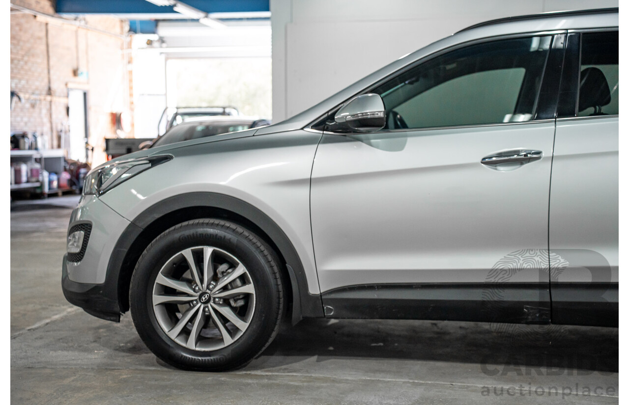 12/2015 Hyundai Santa Fe Elite CRDi (4x4) DM MY15 4d Wagon Sleek Silver Metallic Turbo Diesel 2.2L
