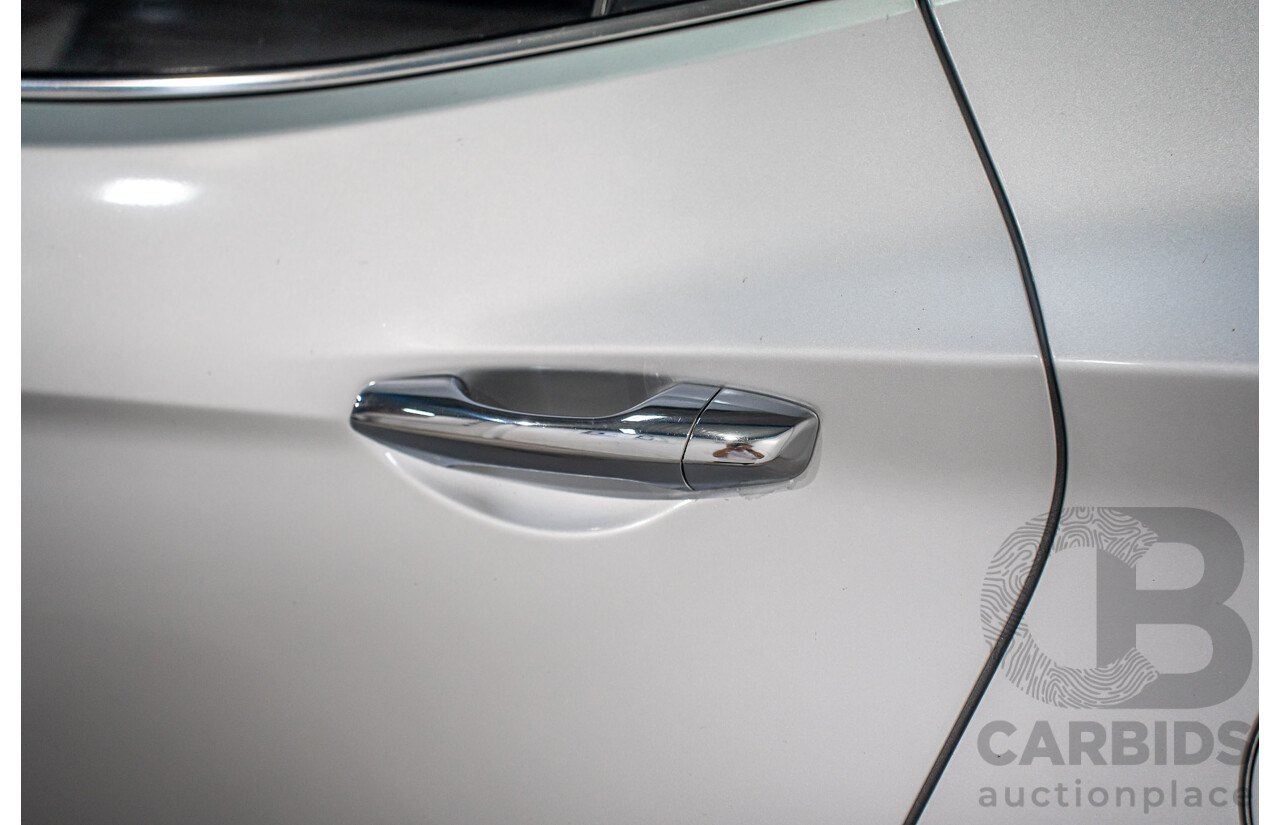 12/2015 Hyundai Santa Fe Elite CRDi (4x4) DM MY15 4d Wagon Sleek Silver Metallic Turbo Diesel 2.2L