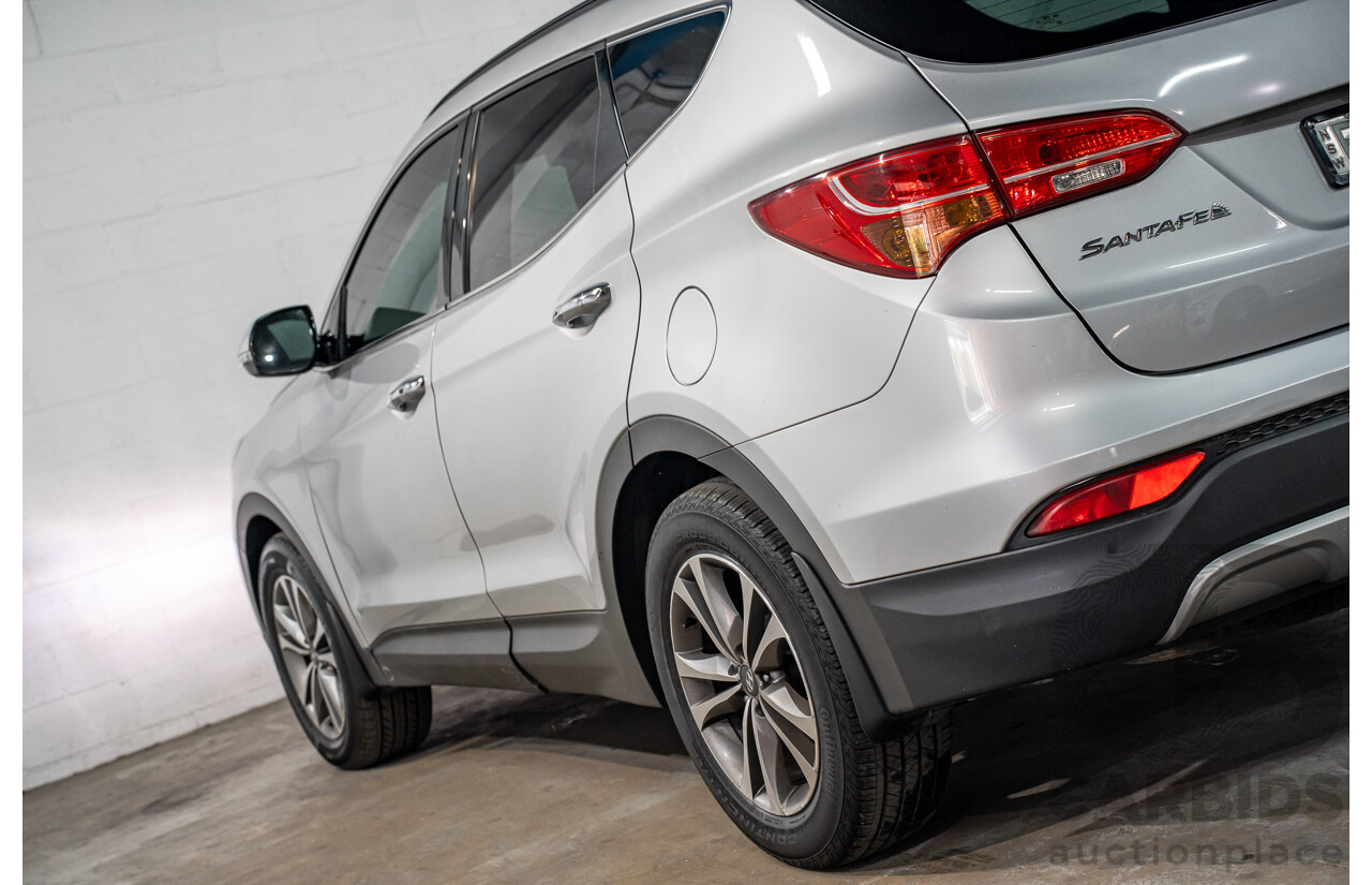 12/2015 Hyundai Santa Fe Elite CRDi (4x4) DM MY15 4d Wagon Sleek Silver Metallic Turbo Diesel 2.2L