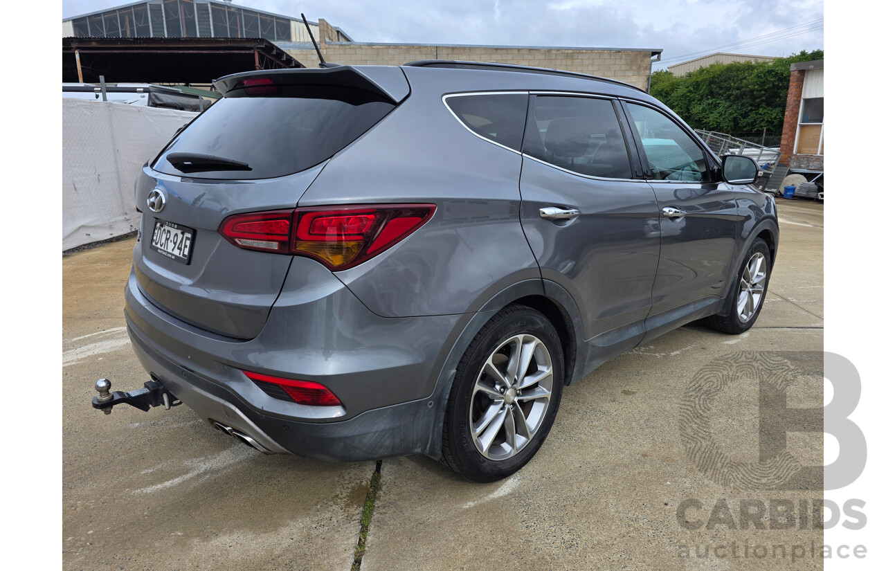 11/2015 Hyundai Santa Fe Highlander CRDi (4x4) DM SERIES II (DM3) 4d Wagon Silver Turbo Diesel 2.2L