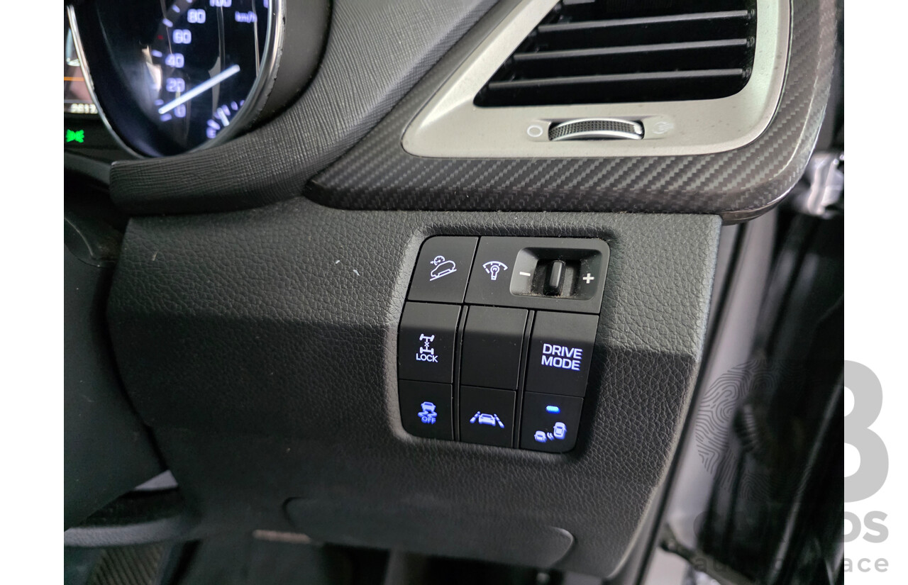 11/2015 Hyundai Santa Fe Highlander CRDi (4x4) DM SERIES II (DM3) 4d Wagon Silver Turbo Diesel 2.2L