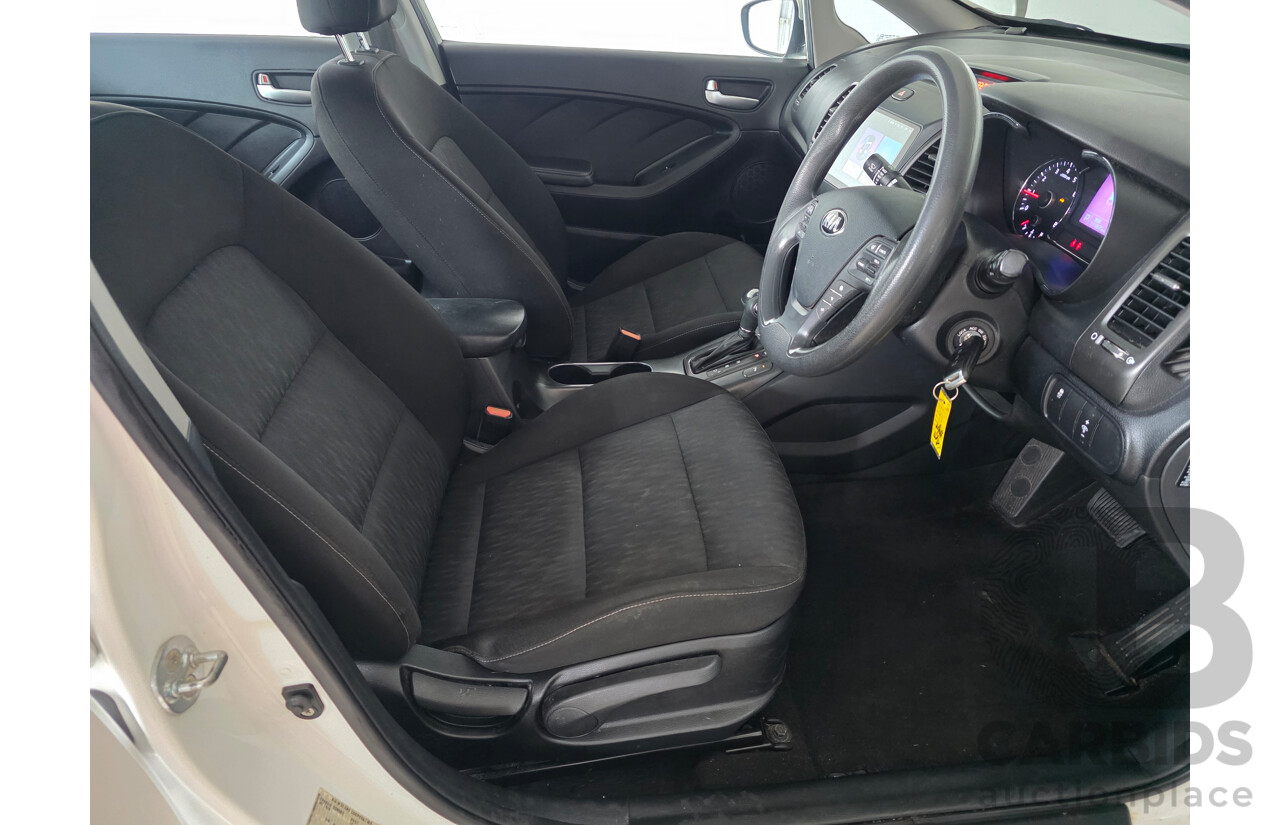 02/2016 Kia Cerato S YD MY15 4D Sedan White 1.8L