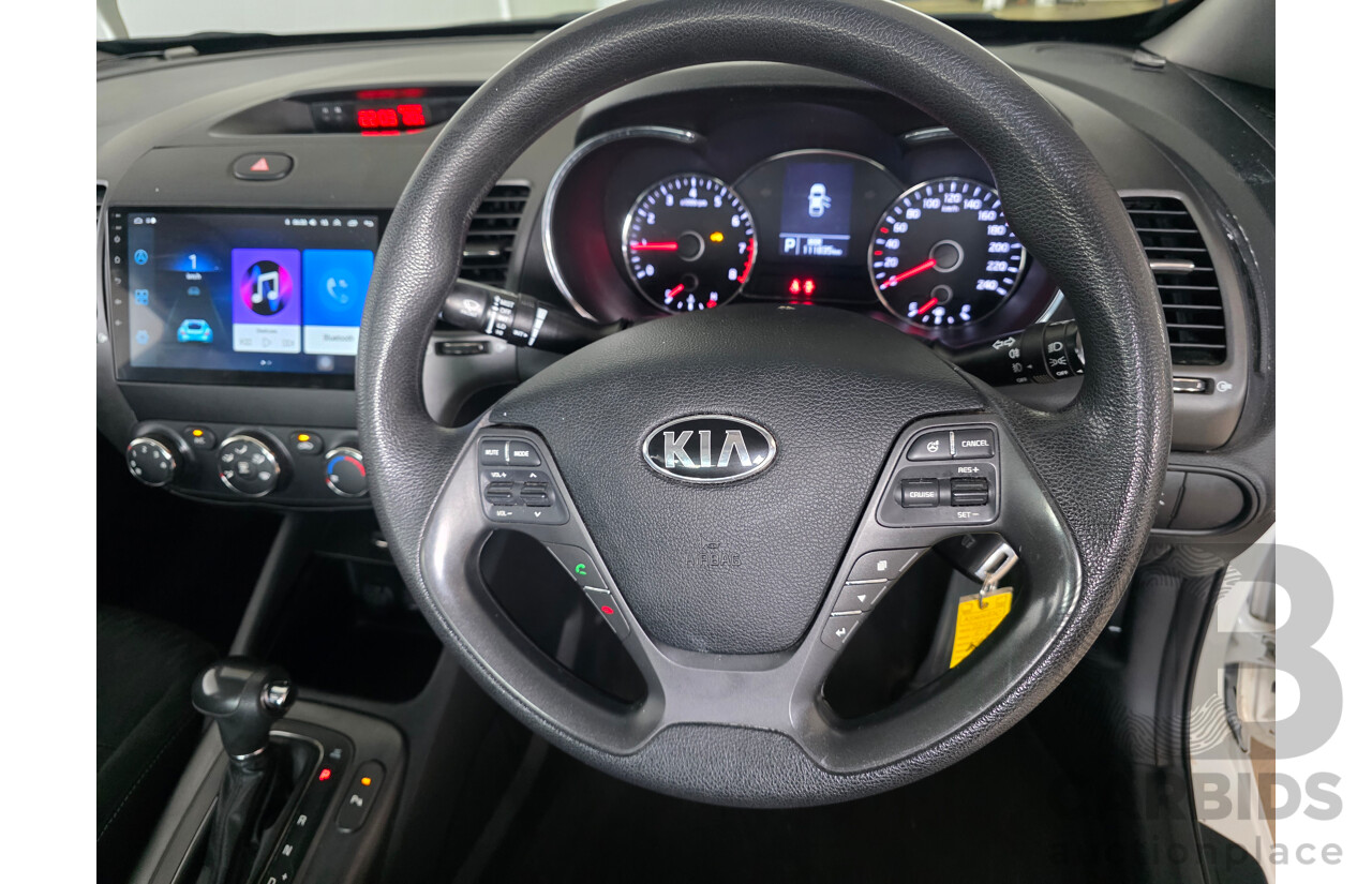 02/2016 Kia Cerato S YD MY15 4D Sedan White 1.8L