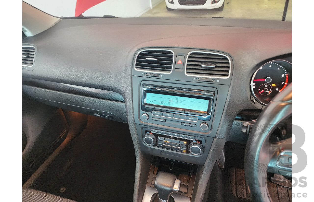 12/2010 Volkswagen Golf 118 TSI Comfortline 1K MY11 5d Hatchback Red 1.4L