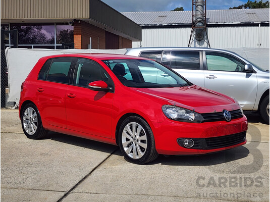 12/2010 Volkswagen Golf 118 TSI Comfortline 1K MY11 5d Hatchback Red 1.4L