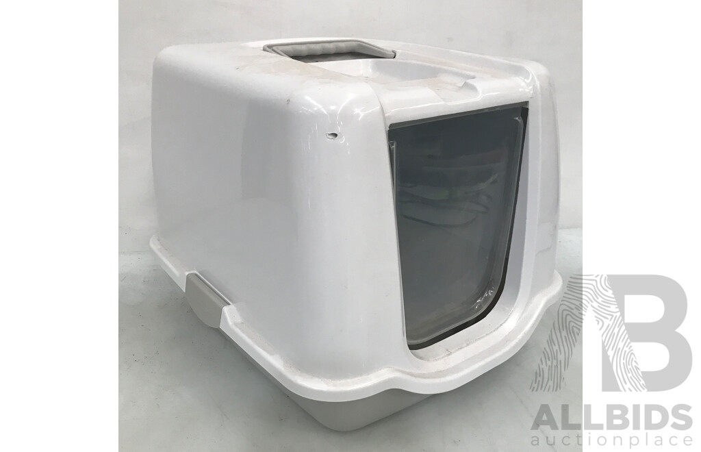 Tail Waggers Cat Litter House