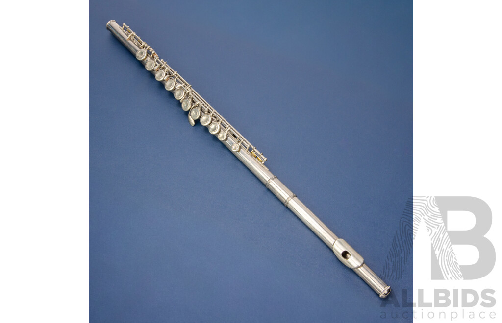 Vintage Nikkan Flute with Felt Lined Case, Made in Japan