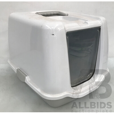 Tail Waggers Cat Litter House