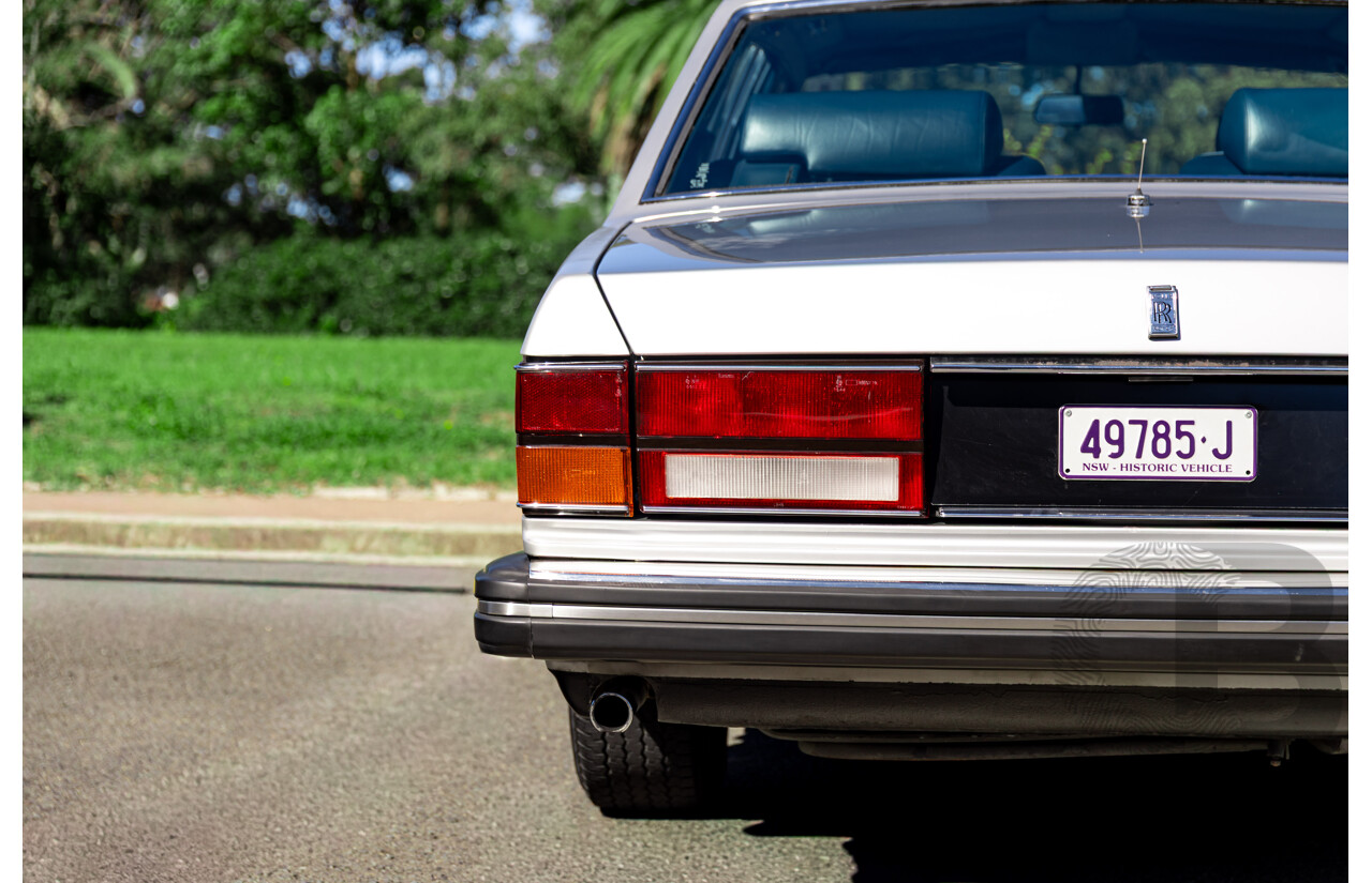 1984 Rolls-Royce Silver Spirit 4d Sedan Twin Carb V8 Georgian Silver Metallic V8 6.8L