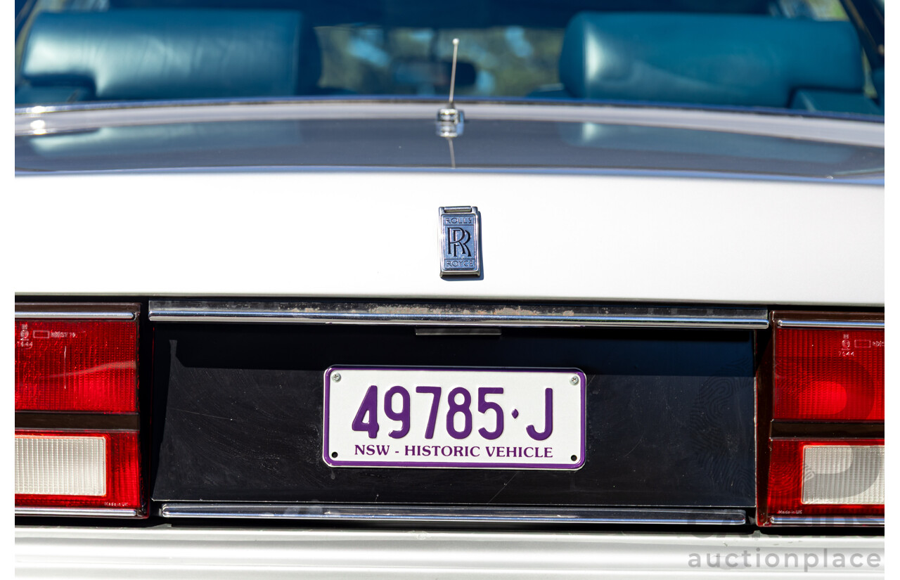 1984 Rolls-Royce Silver Spirit 4d Sedan Twin Carb V8 Georgian Silver Metallic V8 6.8L