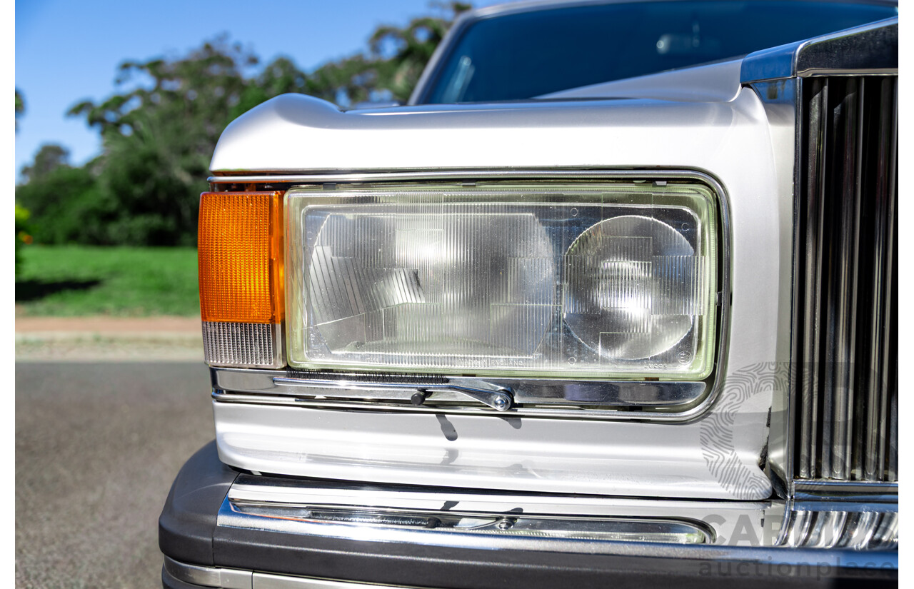 1984 Rolls-Royce Silver Spirit 4d Sedan Twin Carb V8 Georgian Silver Metallic V8 6.8L