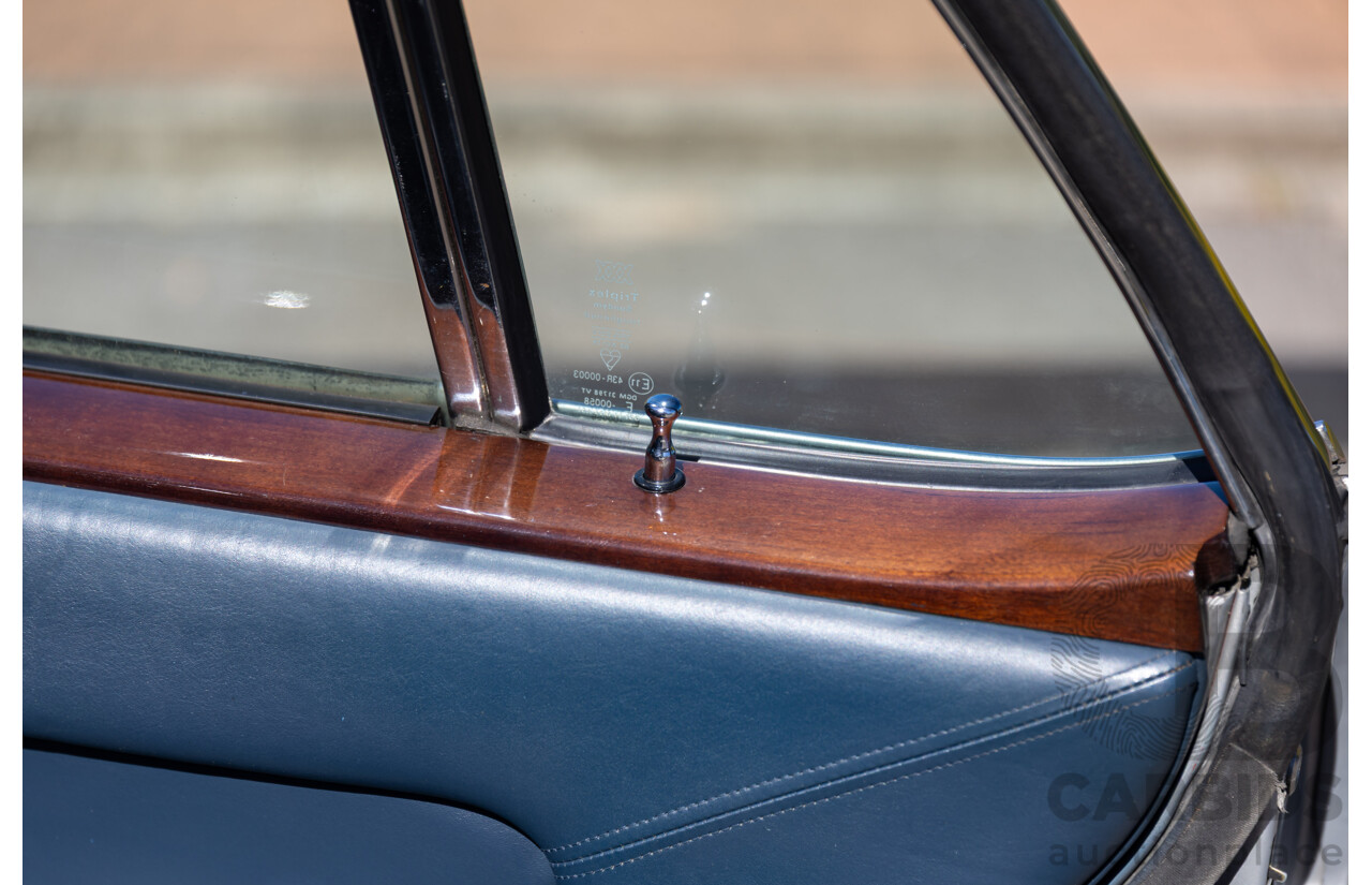 1984 Rolls-Royce Silver Spirit 4d Sedan Twin Carb V8 Georgian Silver Metallic V8 6.8L