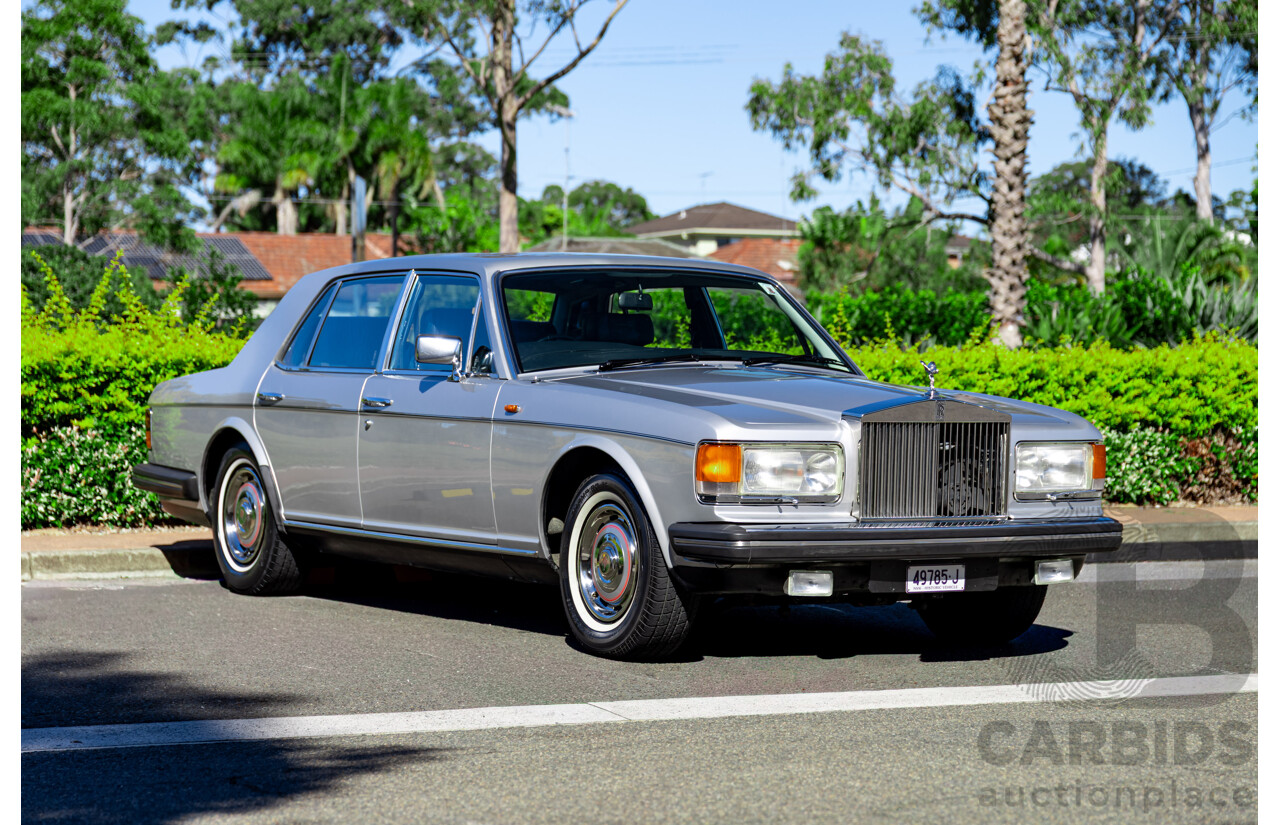1984 Rolls-Royce Silver Spirit 4d Sedan Twin Carb V8 Georgian Silver Metallic V8 6.8L