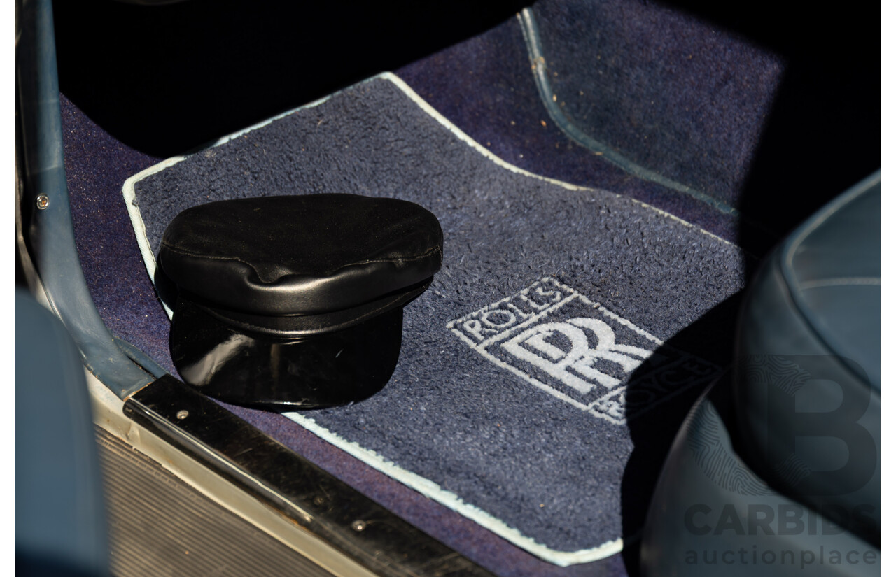 1984 Rolls-Royce Silver Spirit 4d Sedan Twin Carb V8 Georgian Silver Metallic V8 6.8L