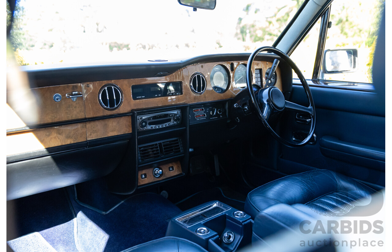 1984 Rolls-Royce Silver Spirit 4d Sedan Twin Carb V8 Georgian Silver Metallic V8 6.8L