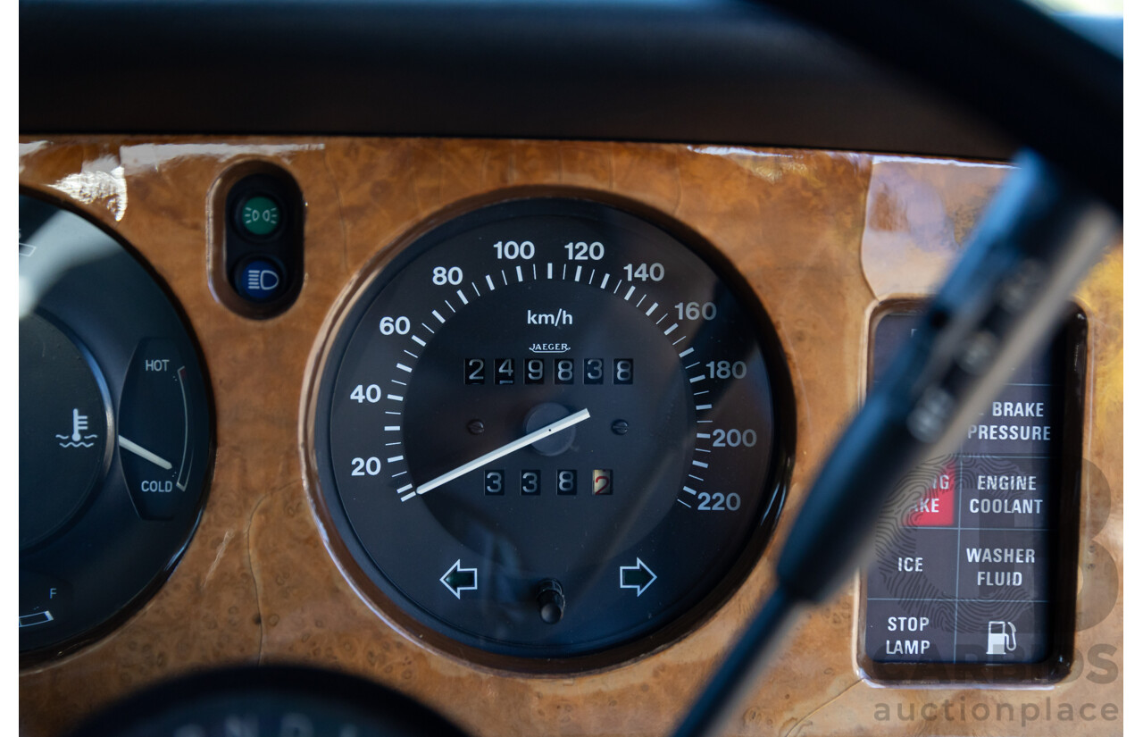 1984 Rolls-Royce Silver Spirit 4d Sedan Twin Carb V8 Georgian Silver Metallic V8 6.8L