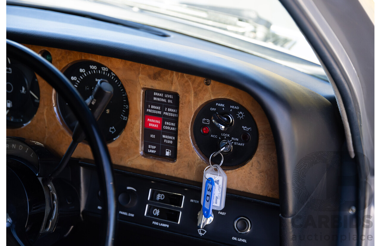 1984 Rolls-Royce Silver Spirit 4d Sedan Twin Carb V8 Georgian Silver Metallic V8 6.8L