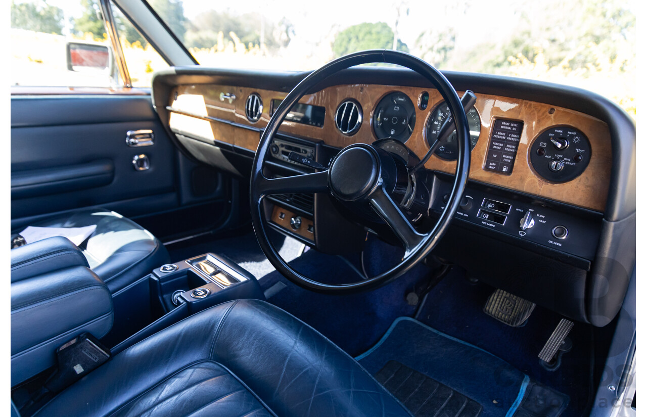 1984 Rolls-Royce Silver Spirit 4d Sedan Twin Carb V8 Georgian Silver Metallic V8 6.8L