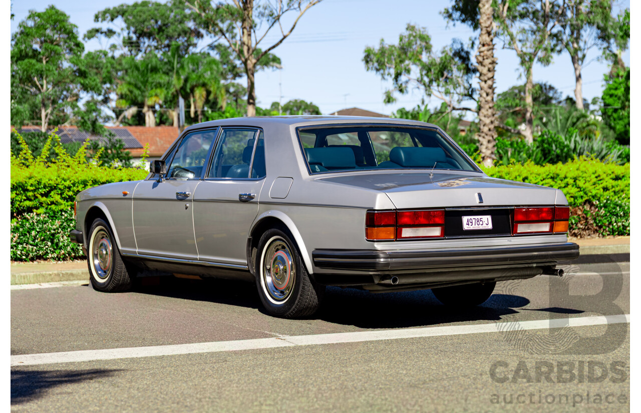 1984 Rolls-Royce Silver Spirit 4d Sedan Twin Carb V8 Georgian Silver Metallic V8 6.8L