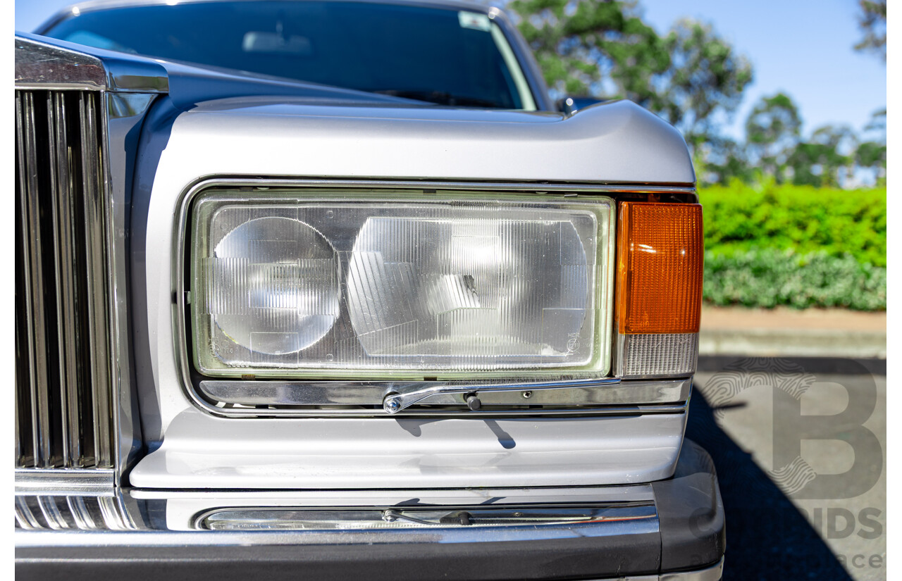 1984 Rolls-Royce Silver Spirit 4d Sedan Twin Carb V8 Georgian Silver Metallic V8 6.8L