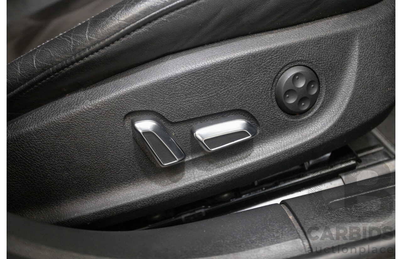 6/2013 Audi A4 2.0 TFSI Quattro (AWD) B8 MY13 4D Sedan Phantom Black Pearlescent Turbo 2.0L