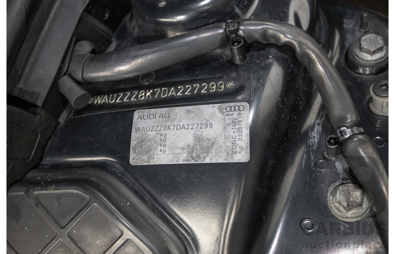 6/2013 Audi A4 2.0 TFSI Quattro (AWD) B8 MY13 4D Sedan Phantom Black Pearlescent Turbo 2.0L