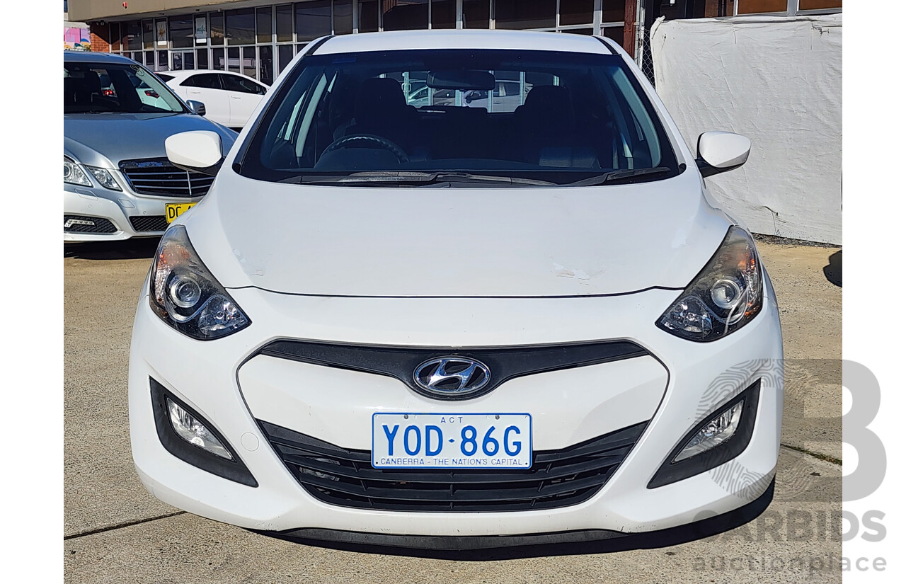 3/2013 Hyundai i30 Active GD 5d Hatchback White 1.8L