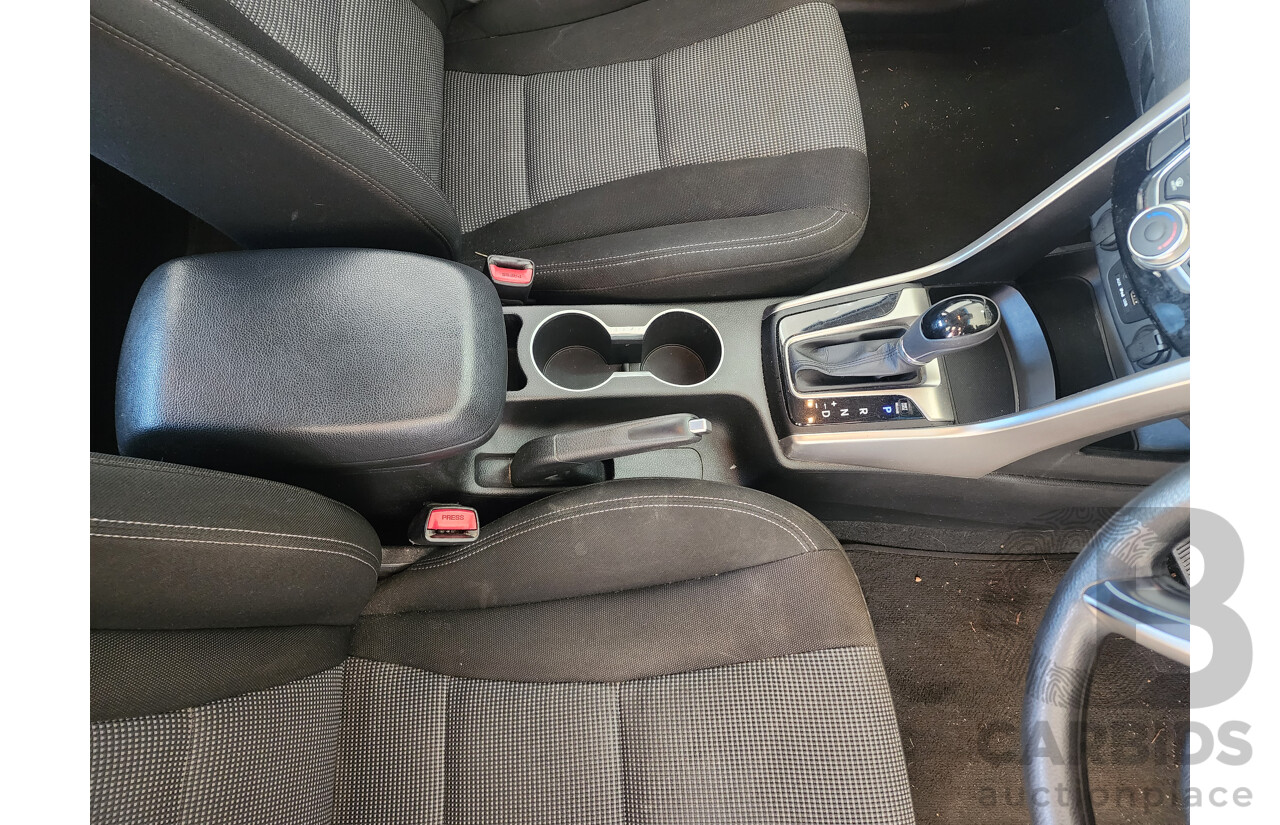 3/2013 Hyundai i30 Active GD 5d Hatchback White 1.8L