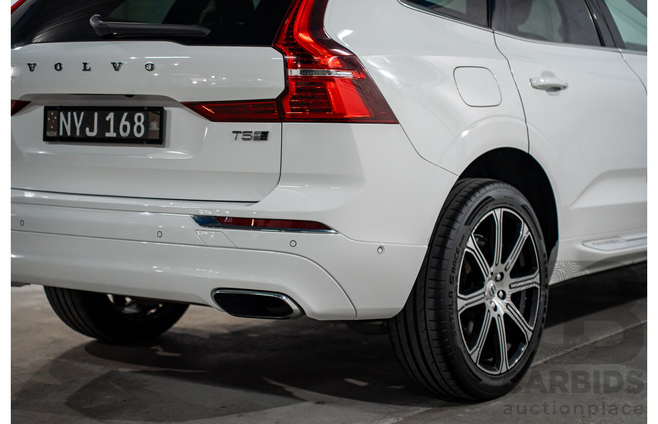 11/2017 Volvo XC60 T5 Inscription (AWD) 246 MY18 4d Wagon Ice White Turbo 2.0L