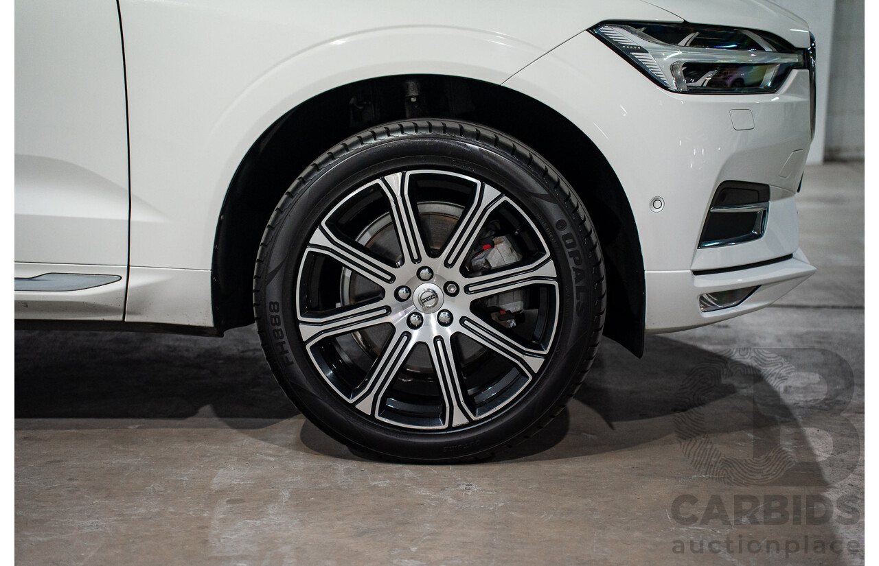 11/2017 Volvo XC60 T5 Inscription (AWD) 246 MY18 4d Wagon Ice White Turbo 2.0L