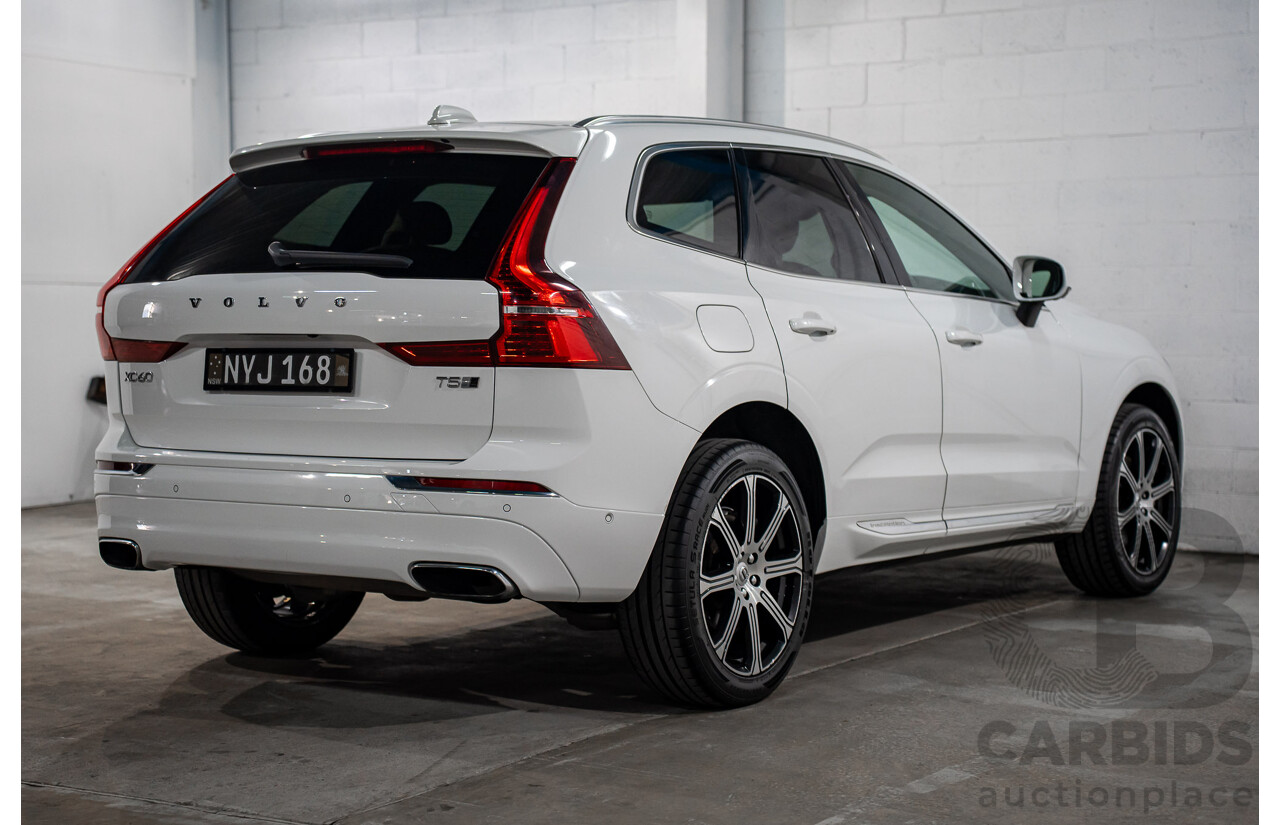 11/2017 Volvo XC60 T5 Inscription (AWD) 246 MY18 4d Wagon Ice White Turbo 2.0L