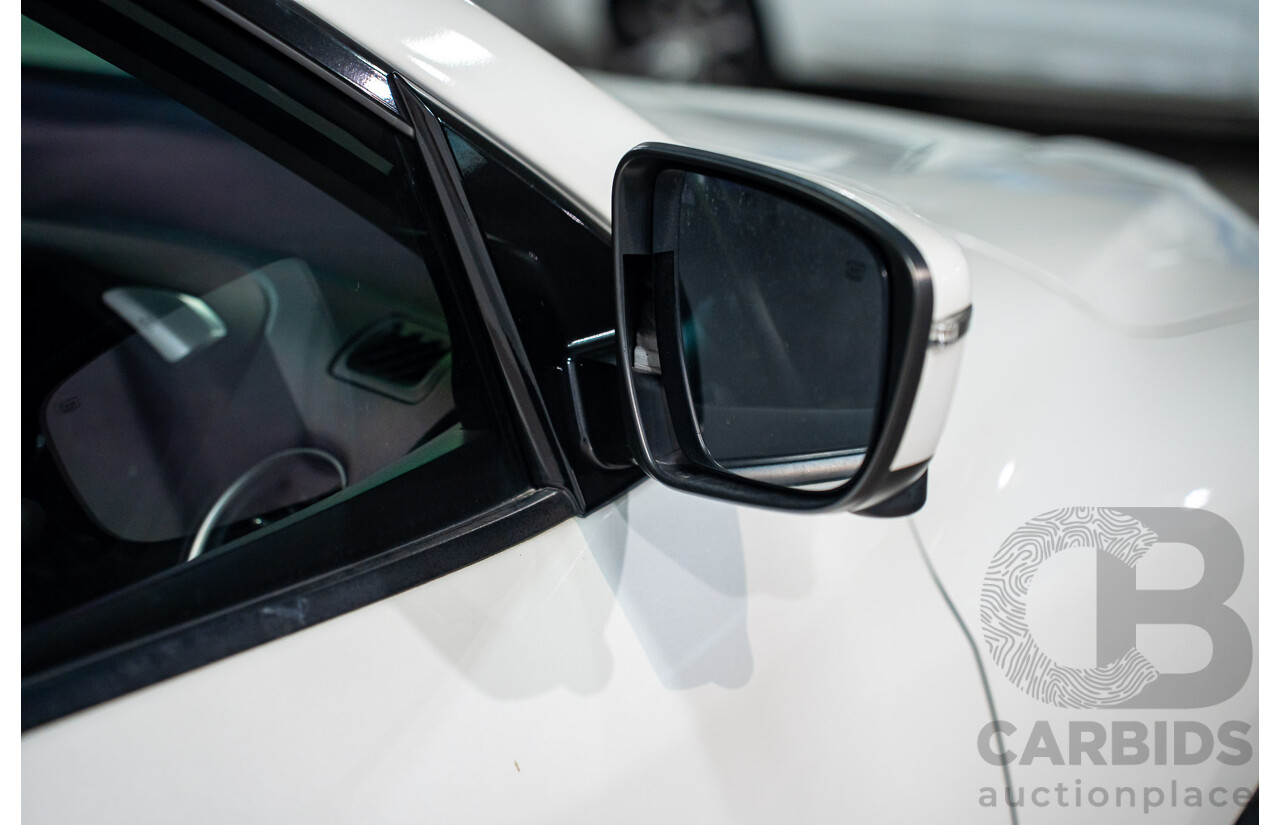 03/2019 Nissan Pathfinder ST-L (FWD) R52 MY19 Series III 4d Wagon Pearl White V6 3.5L