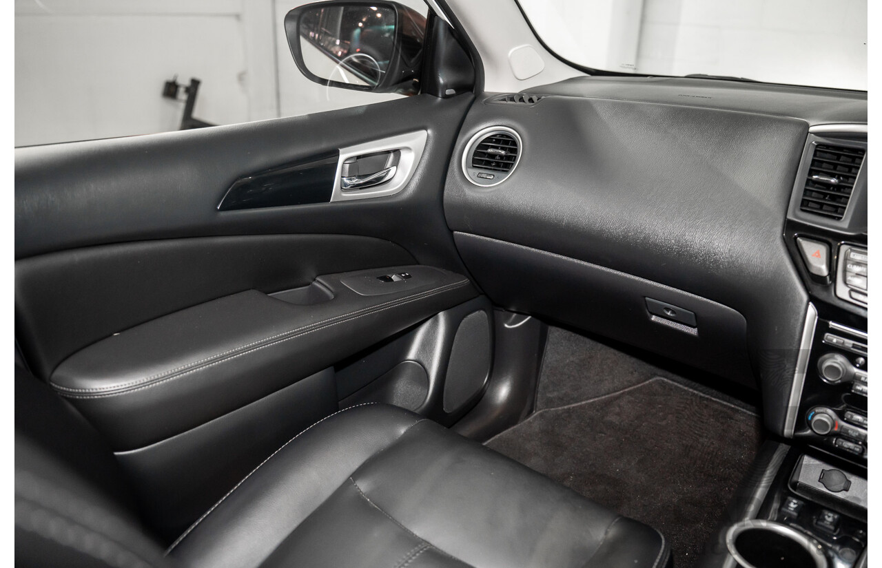 03/2019 Nissan Pathfinder ST-L (FWD) R52 MY19 Series III 4d Wagon Pearl White V6 3.5L