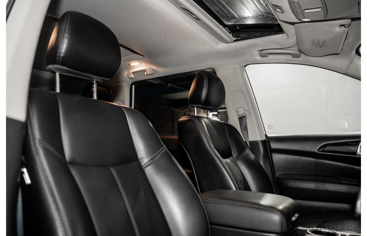 03/2019 Nissan Pathfinder ST-L (FWD) R52 MY19 Series III 4d Wagon Pearl White V6 3.5L