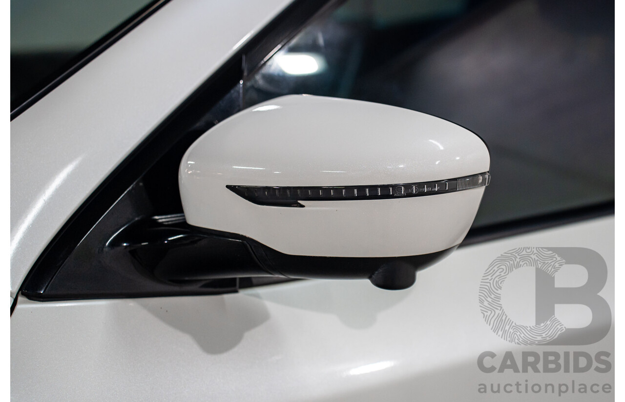 03/2019 Nissan Pathfinder ST-L (FWD) R52 MY19 Series III 4d Wagon Pearl White V6 3.5L