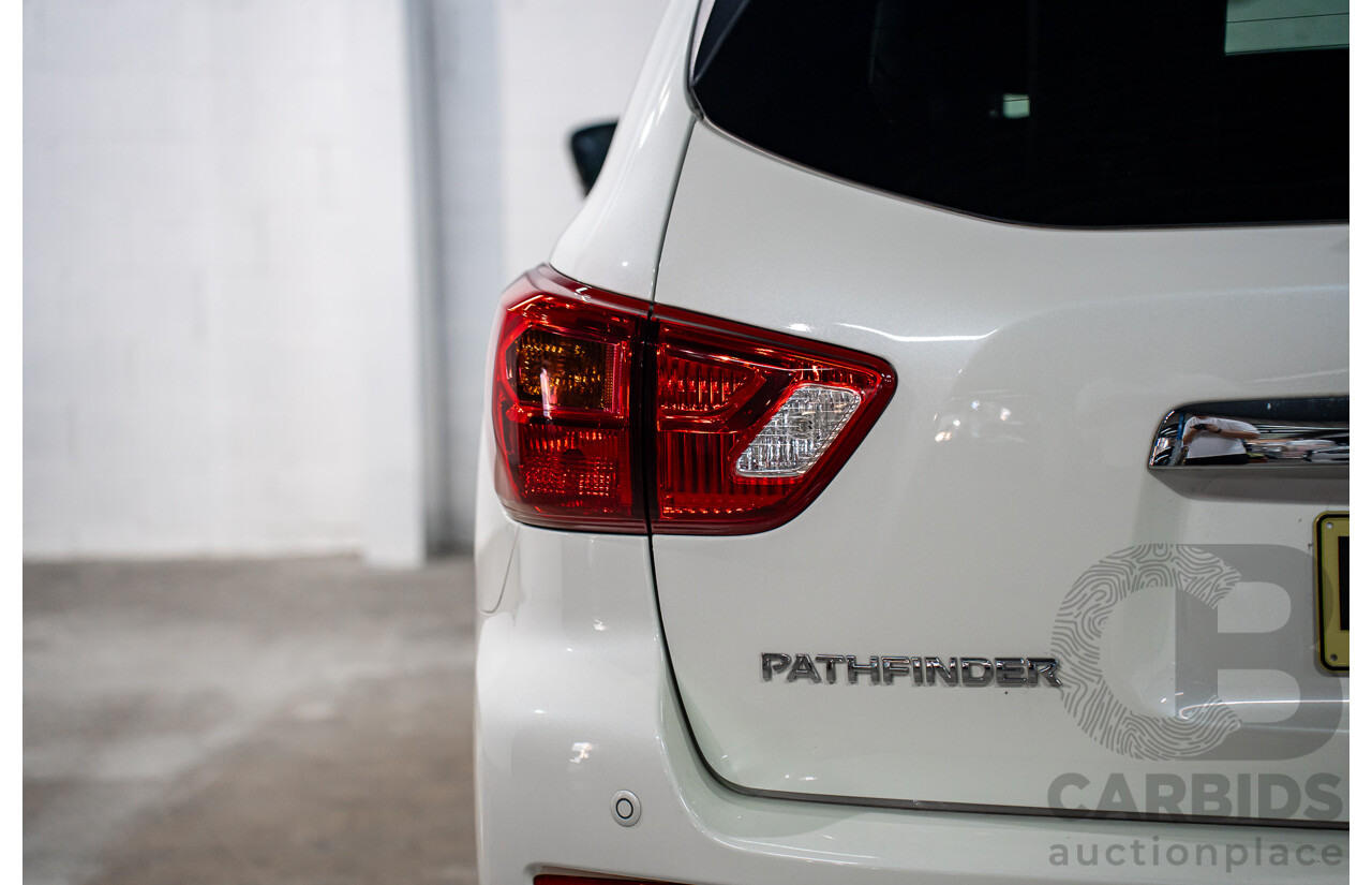 03/2019 Nissan Pathfinder ST-L (FWD) R52 MY19 Series III 4d Wagon Pearl White V6 3.5L