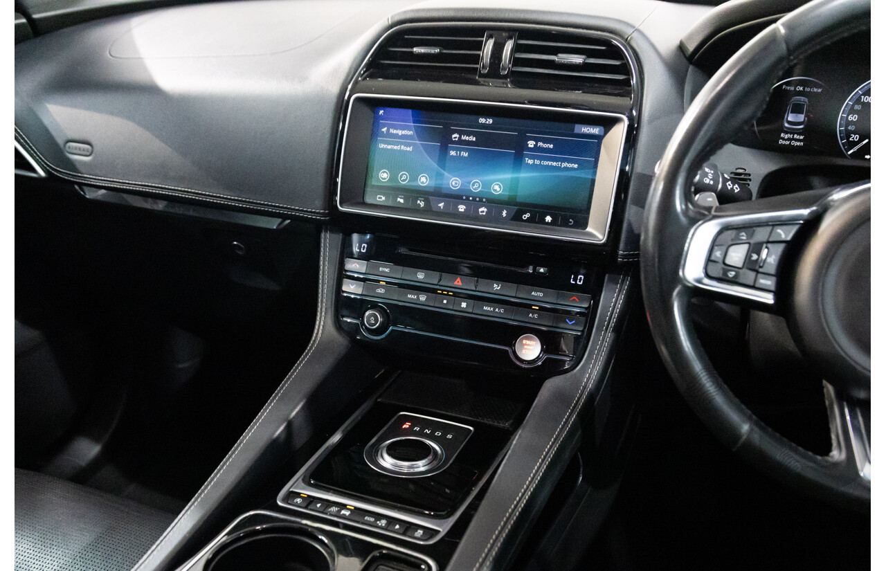 7/2016 Jaguar F-Pace 35t R-Sport (AWD) 4D Wagon Ammonite Grey Metallic Supercharged V6 3.0L