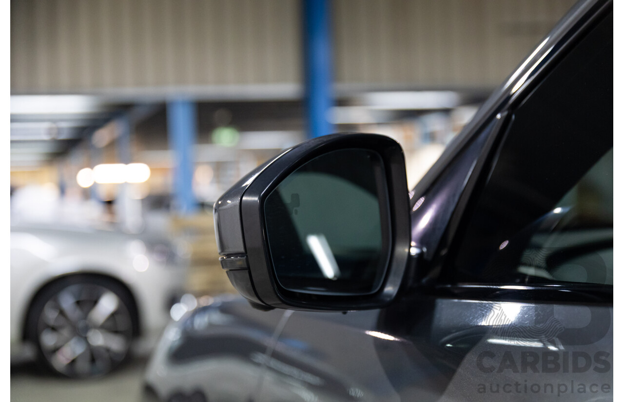 7/2016 Jaguar F-Pace 35t R-Sport (AWD) 4D Wagon Ammonite Grey Metallic Supercharged V6 3.0L