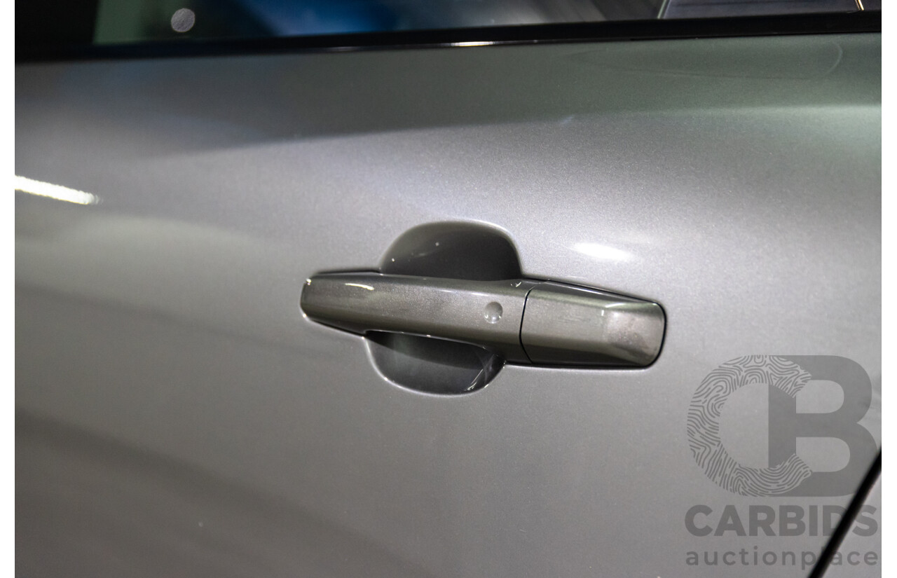 7/2016 Jaguar F-Pace 35t R-Sport (AWD) 4D Wagon Ammonite Grey Metallic Supercharged V6 3.0L